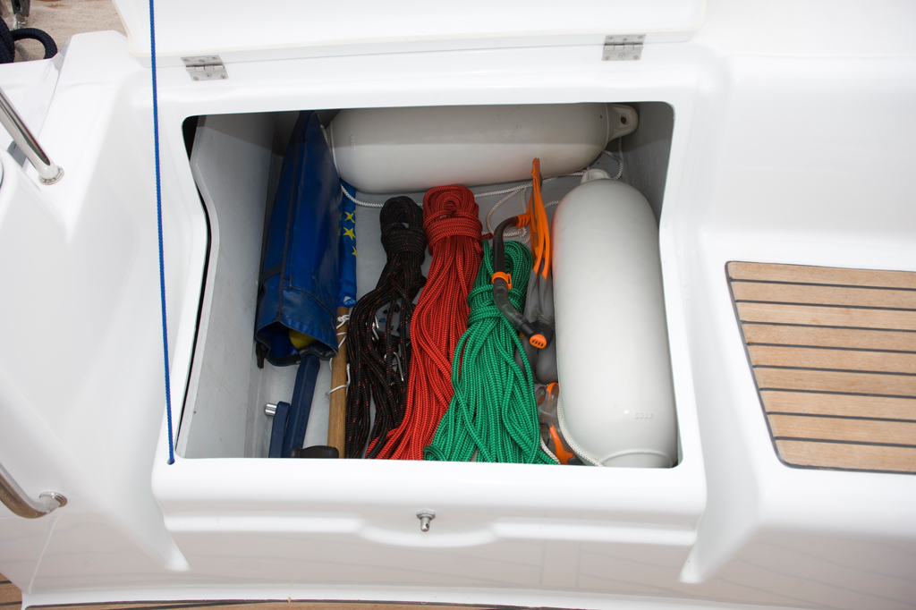 Beneteau Oceanis 54 41